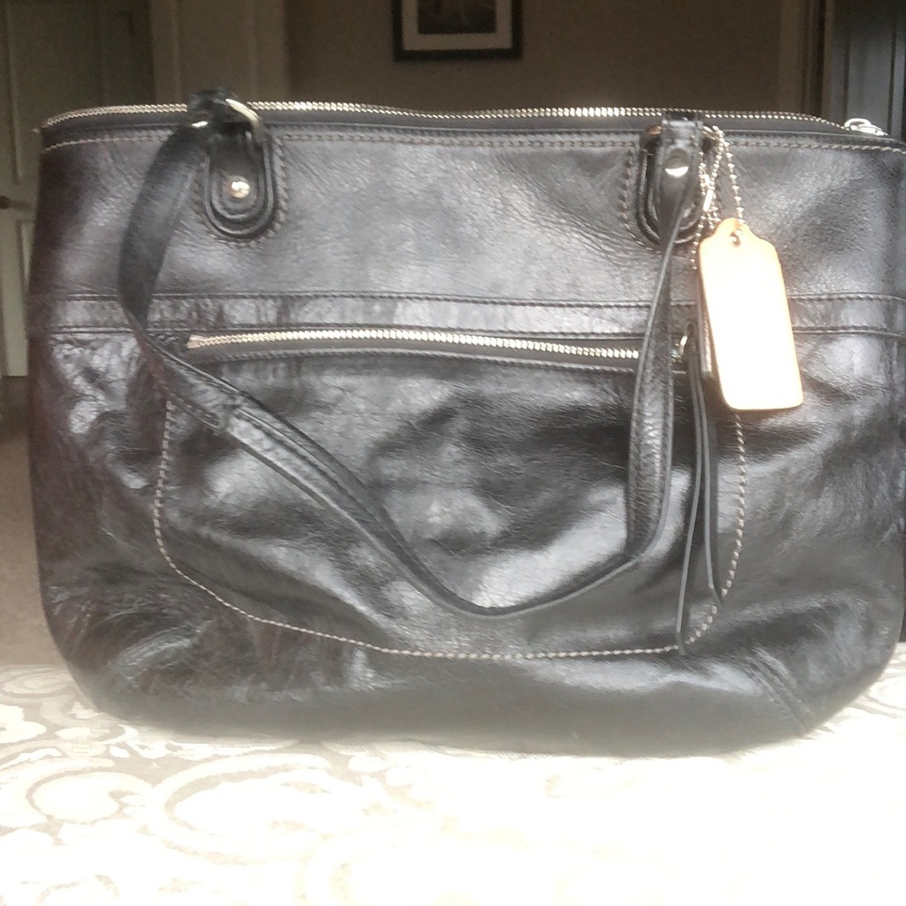 COACH Bag Black distressed leather